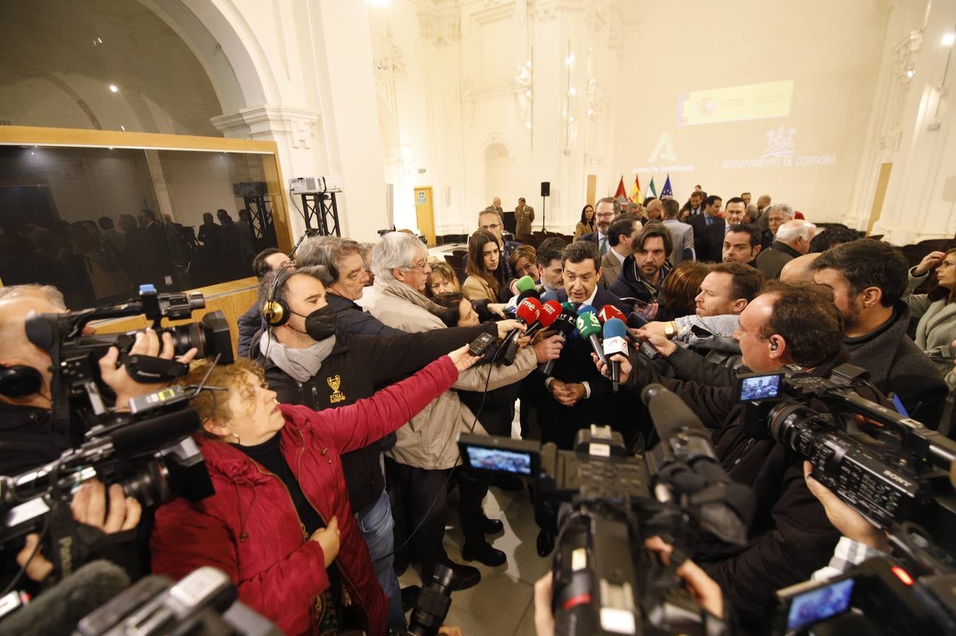 La firma de los convenios de la Base Logística de Córdoba, en imágenes