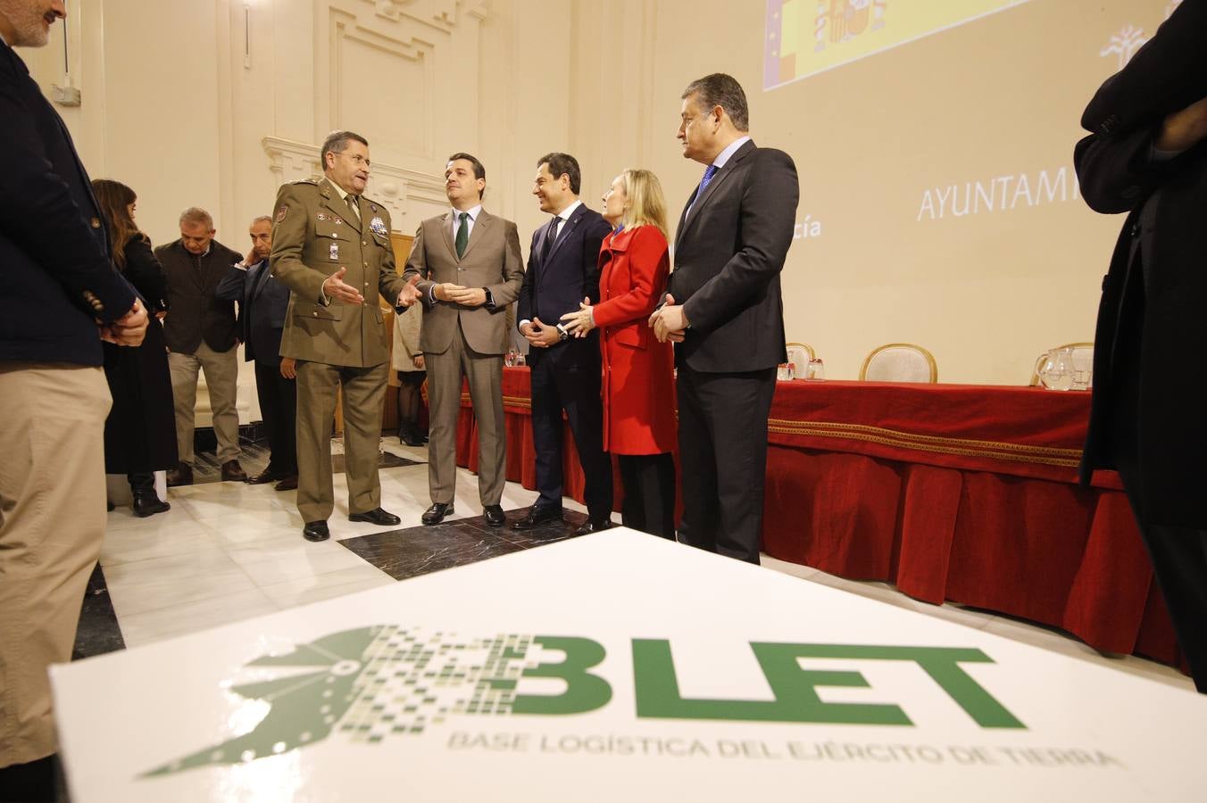 La firma de los convenios de la Base Logística de Córdoba, en imágenes