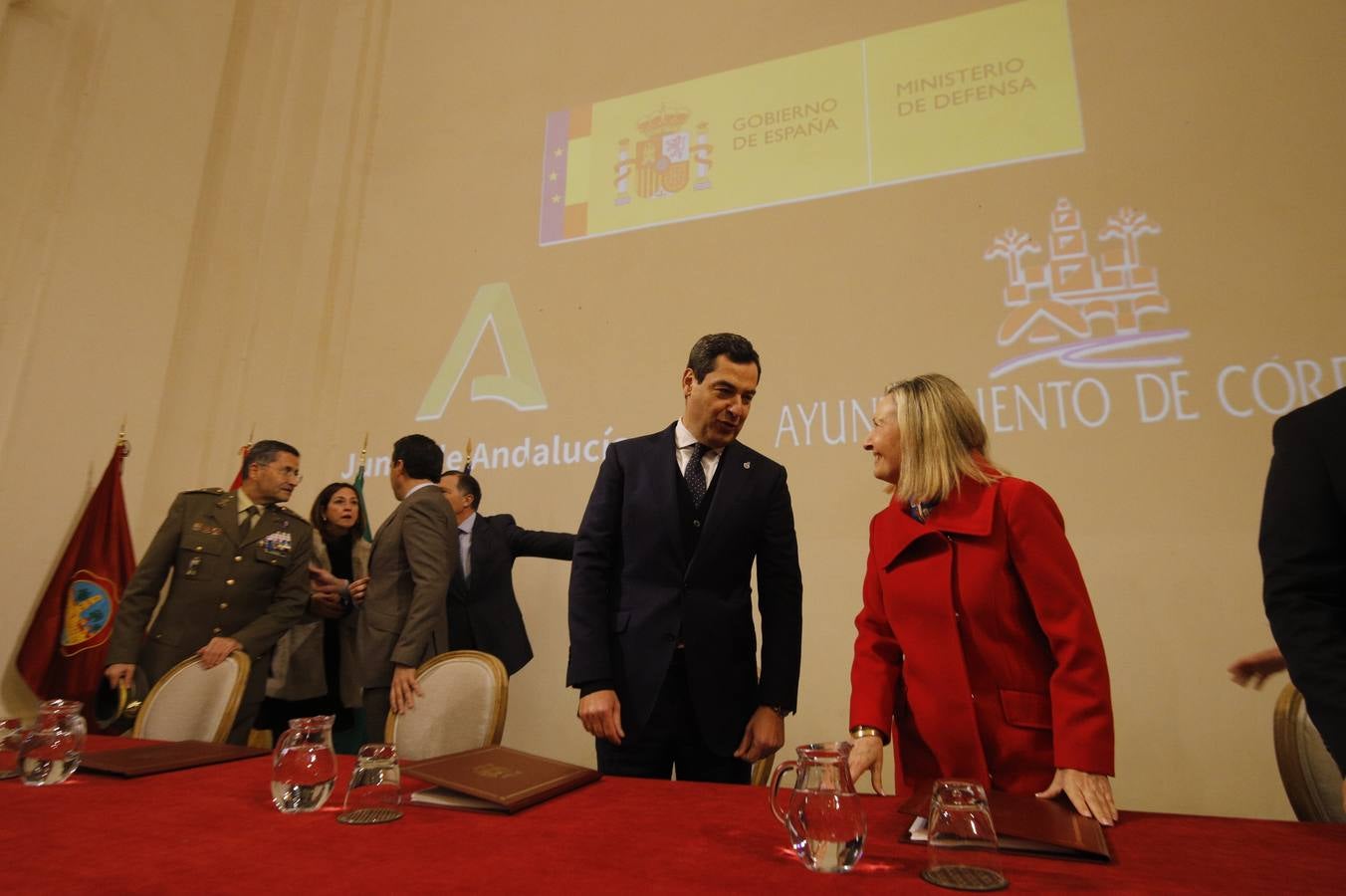 La firma de los convenios de la Base Logística de Córdoba, en imágenes