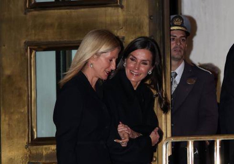 La imagen de la reconciliación de la Reina Letizia y Marie Chantal