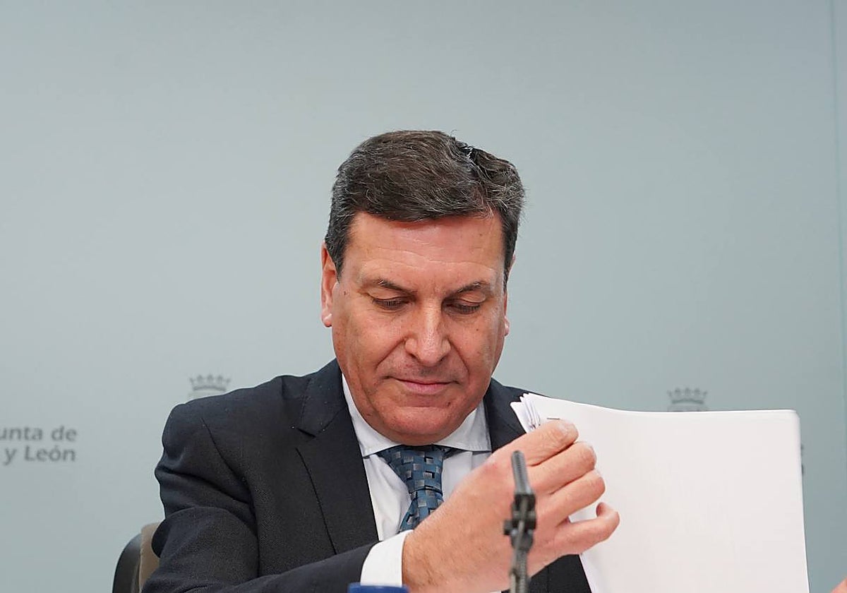 El consejero de Economía y Hacienda y portavoz de la Junta de Castilla y León, Carlos Fernández Carriedo