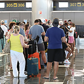 Detenido en Gran Canaria un hombre que intentaba llegar con dos menores a Francia a cambio de dinero