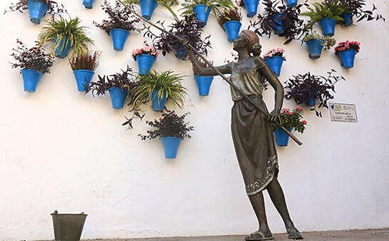 Imagen principal - La ruta imprescindible por las esculturas de Belmonte en Córdoba