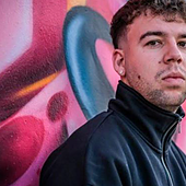 Quevedo viraliza Gran Canaria en el estreno de su primer álbum: 'Donde quiero estar'