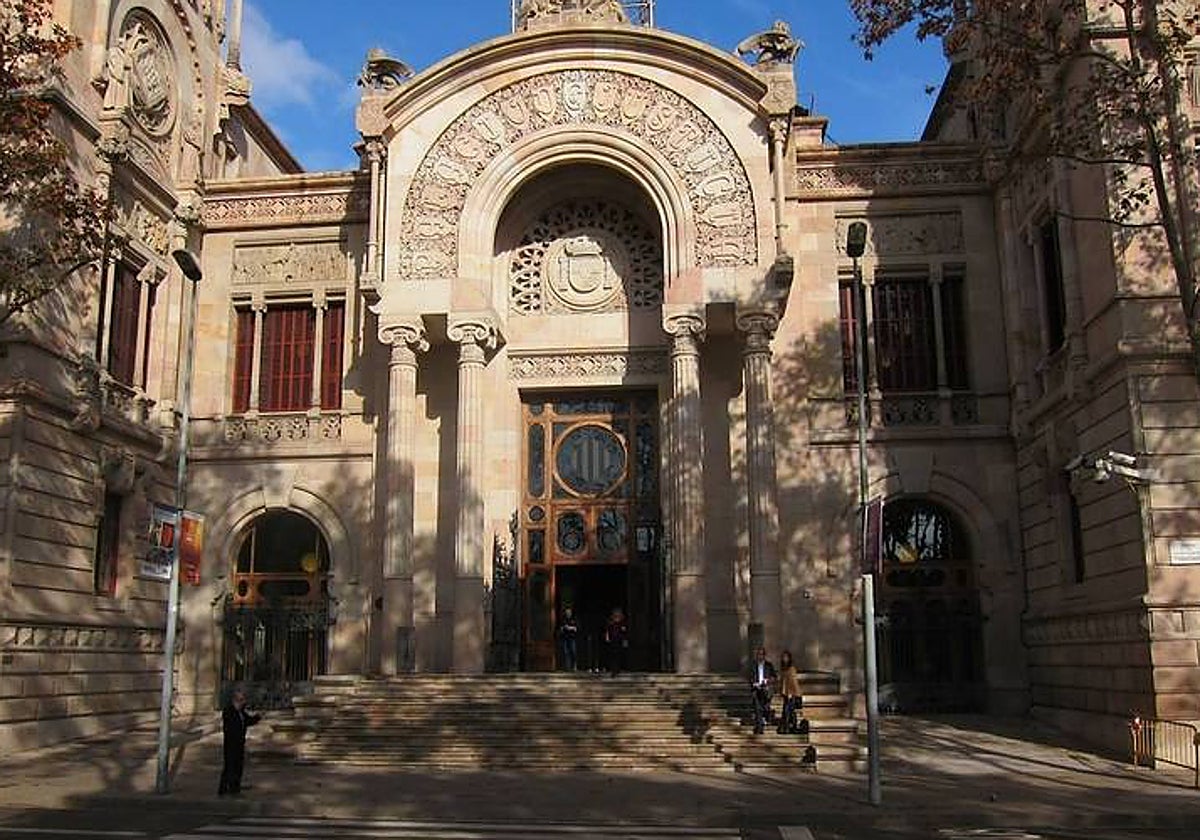 Exterior de la Audiencia de Barcelona