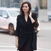 Los sindicatos de izquierda radical llaman a reventar el premio de Ayuso en una concentración no comunicada