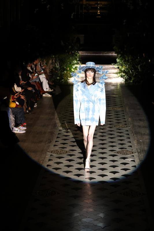 El desfile de la diseñadora de Córdoba Juana Martín en París, en imágenes