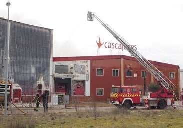 Arde la planta de Cascajares: «Mucha pena», pero «muy fuertes»