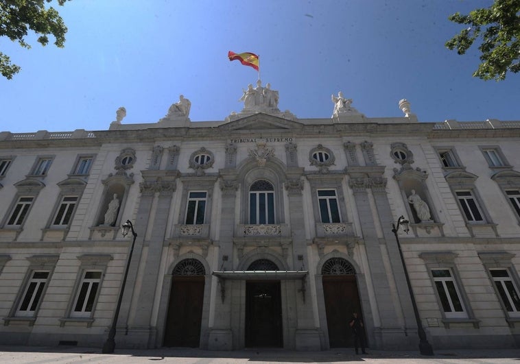 El Supremo ratifica cuatro años de cárcel para un hombre que espió a su expareja con una cámara en Elche