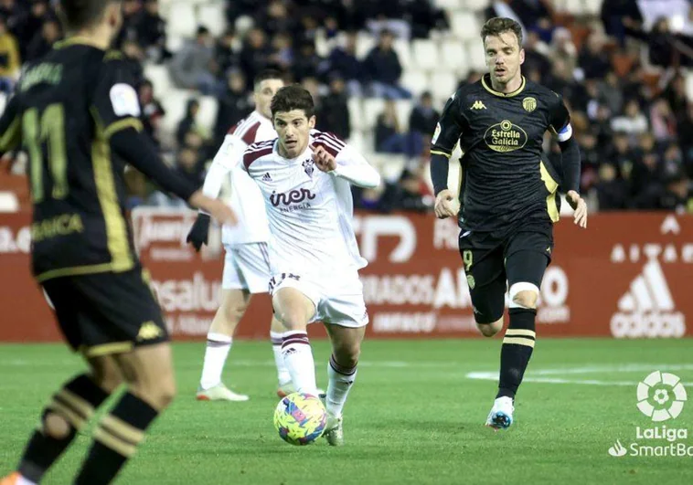 2-0: El Albacete galopa al ritmo de Dubasin y Manu Fuster