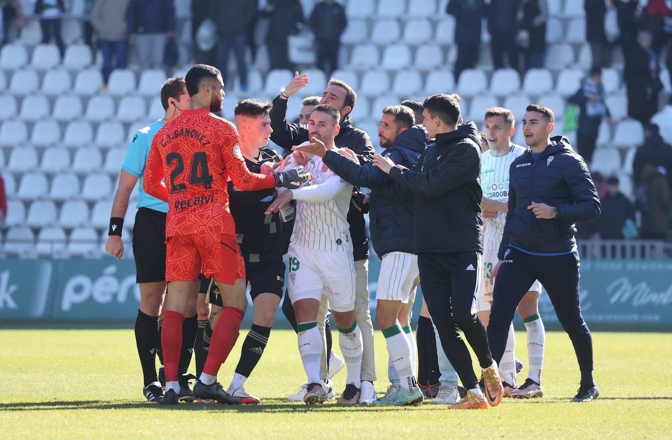 El partido del Córdoba CF-Celta B, en imágenes