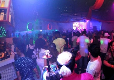 Un dominicano recibe «un machetazo en la cabeza» en una pelea de dentro de una discoteca de Vallecas