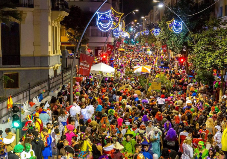 Diez años de cárcel para dos jóvenes por abusar de una menor en los carnavales de Tenerife