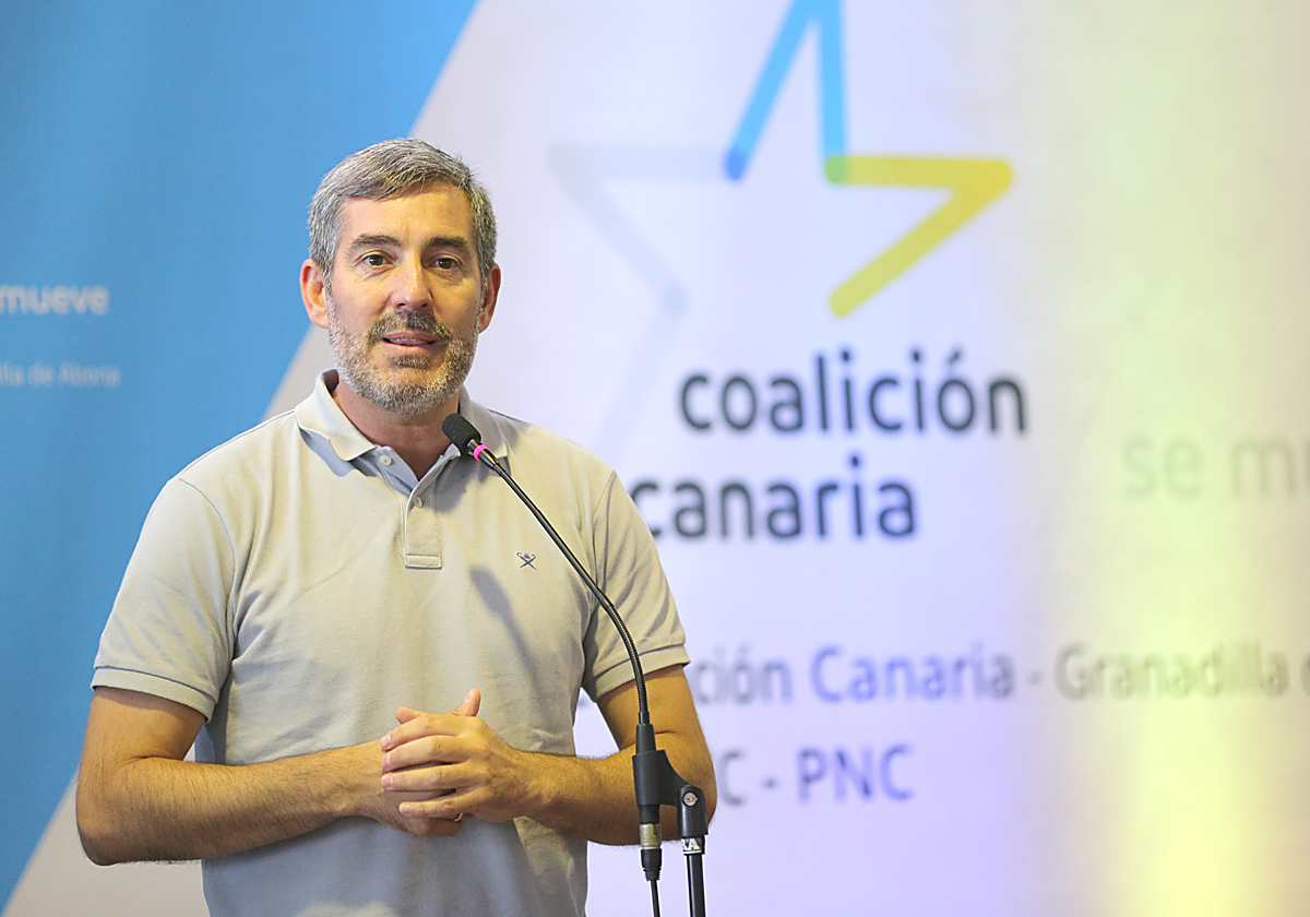 Fernando Clavijo en foto de archivo en la sede del partido