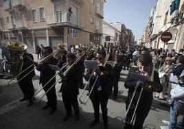 La Agrupación de Cofradías de Córdoba rechaza la petición de la Unión de Bandas y remite a las hermandades