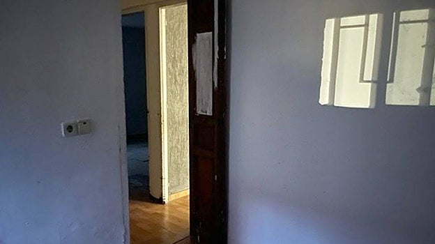 Interior de la vivienda en venta por 31.900 euros en la calle Priego de Córdoba