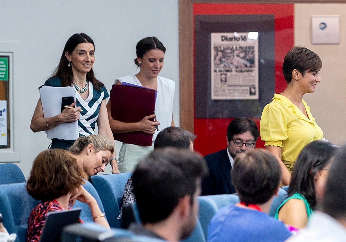 Llop e Irene Montero, tras un reciente Consejo de Ministros