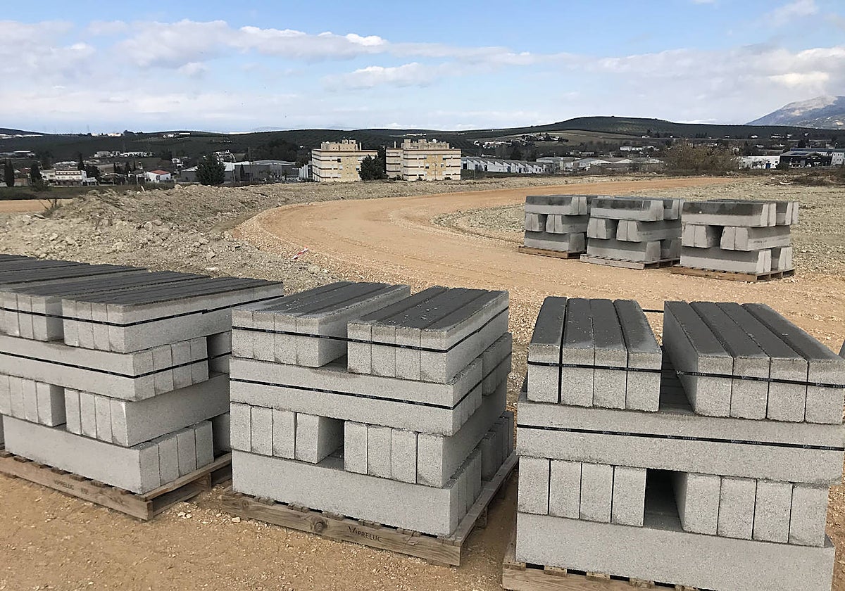 Trabajos para la construcción del circuito deportivo del Zarpazo