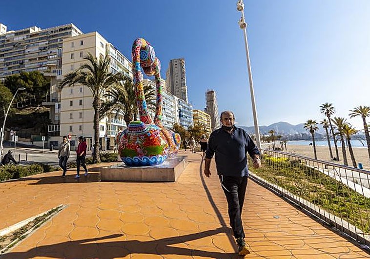 Benidorm renuncia a las banderas azules en sus playas en 2023 al tener unas obras pendientes