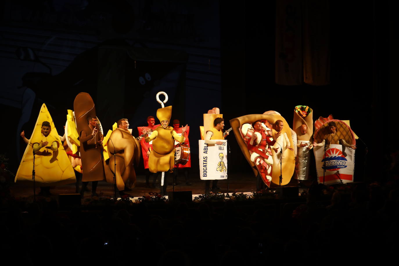 La espectacular final del Concurso del Carnaval de Córdoba, en imágenes