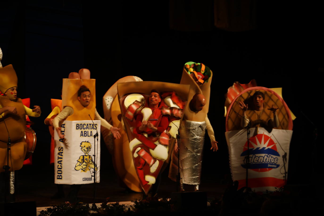 La espectacular final del Concurso del Carnaval de Córdoba, en imágenes