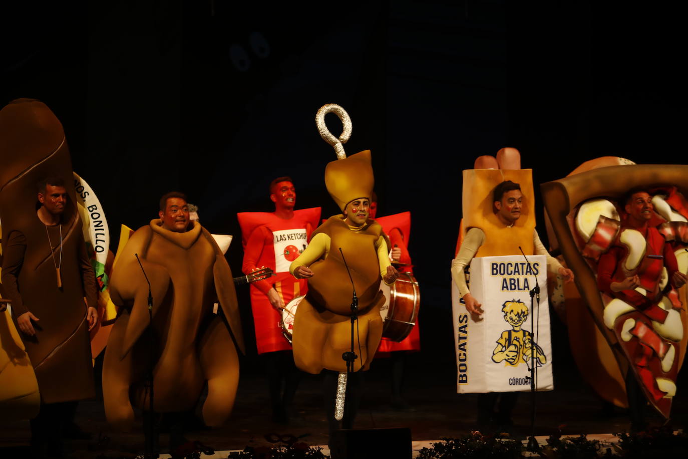 La espectacular final del Concurso del Carnaval de Córdoba, en imágenes