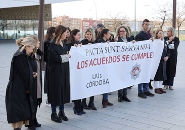 La protesta de los letrados de Justicia de Córdoba, en imágenes