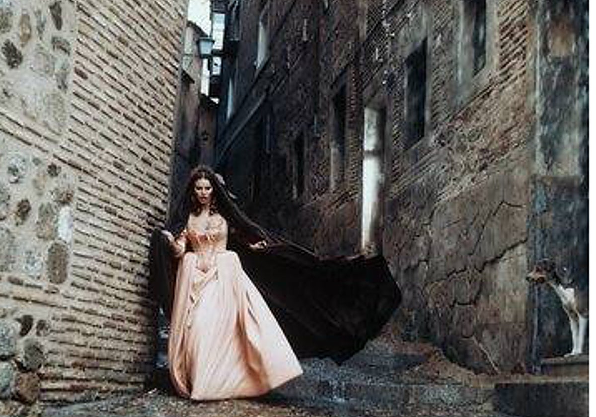Raquel Welch, en un rodaje en la ciudad de Toledo