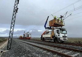 Adif licita la consultoría para la electrificación del tramo Illescas-Talayuela en la línea férrea Madrid-Extremadura