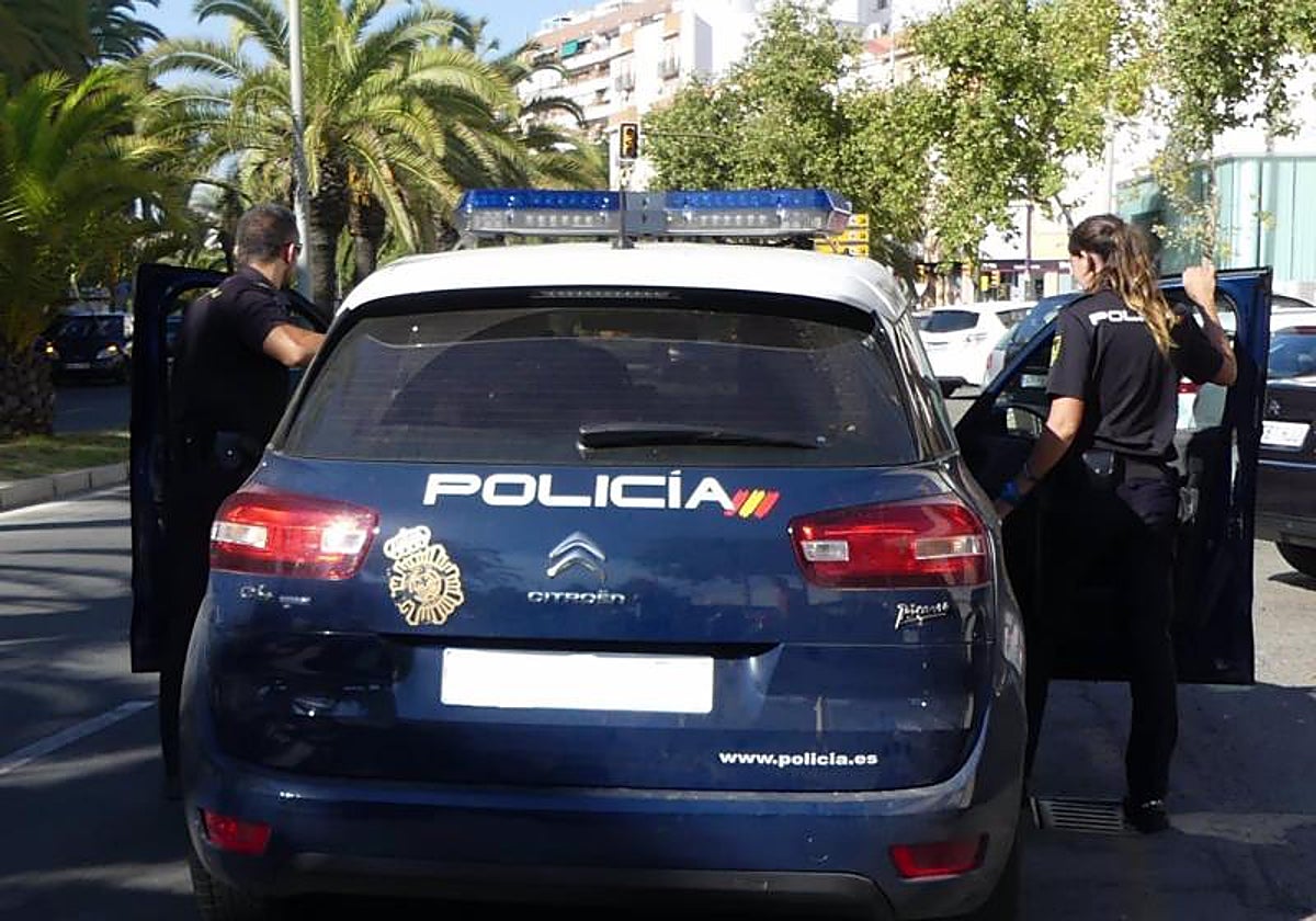 Imagen de una patrulla de la Policía Nacional