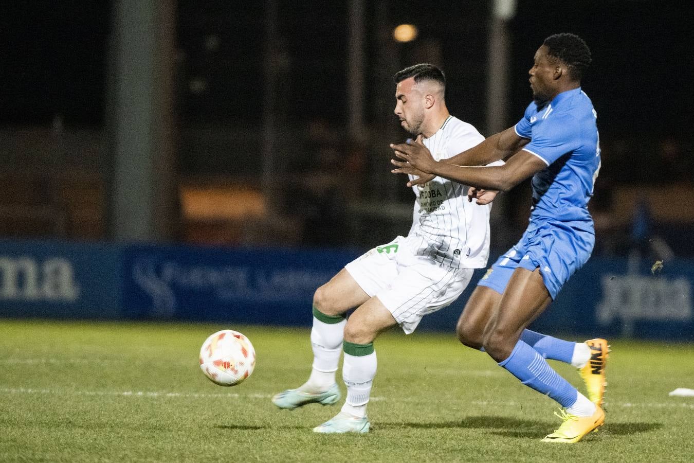 En imágenes, el mazazo del Córdoba CF en Fuenlabrada (2-0)