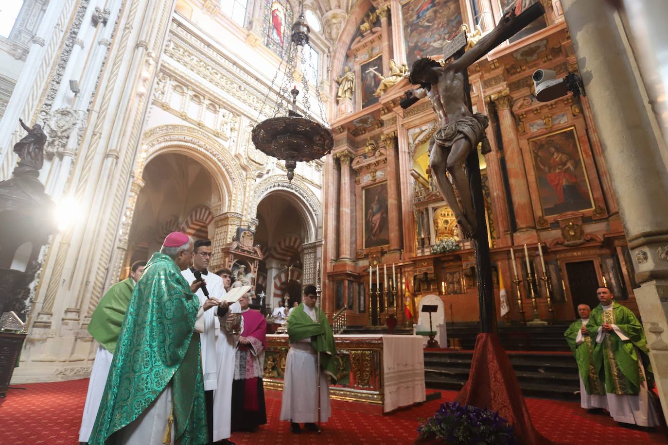 La bendición del nuevo Cristo de la Piedad de Córdoba, en imágenes