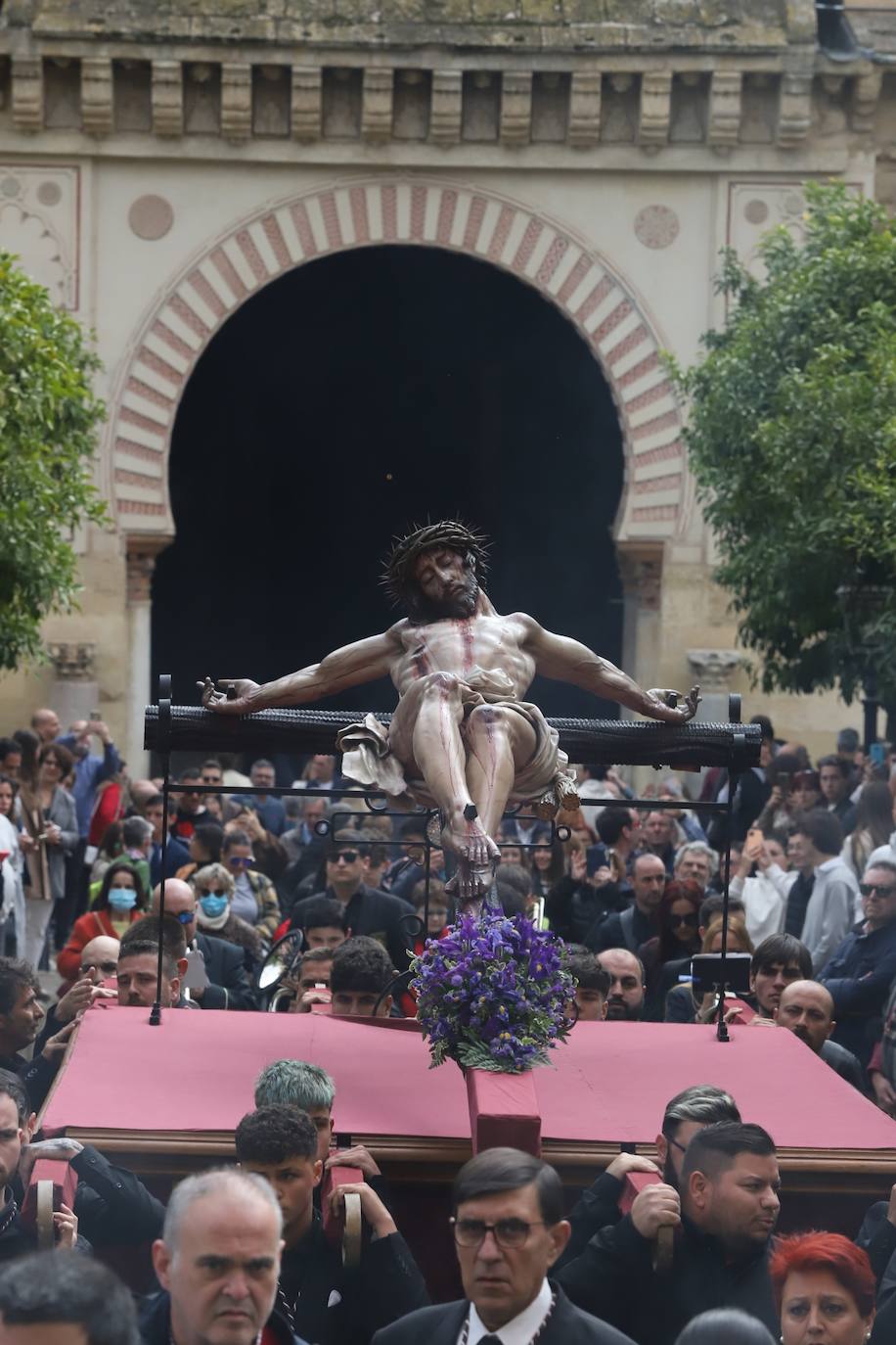 La bendición del nuevo Cristo de la Piedad de Córdoba, en imágenes