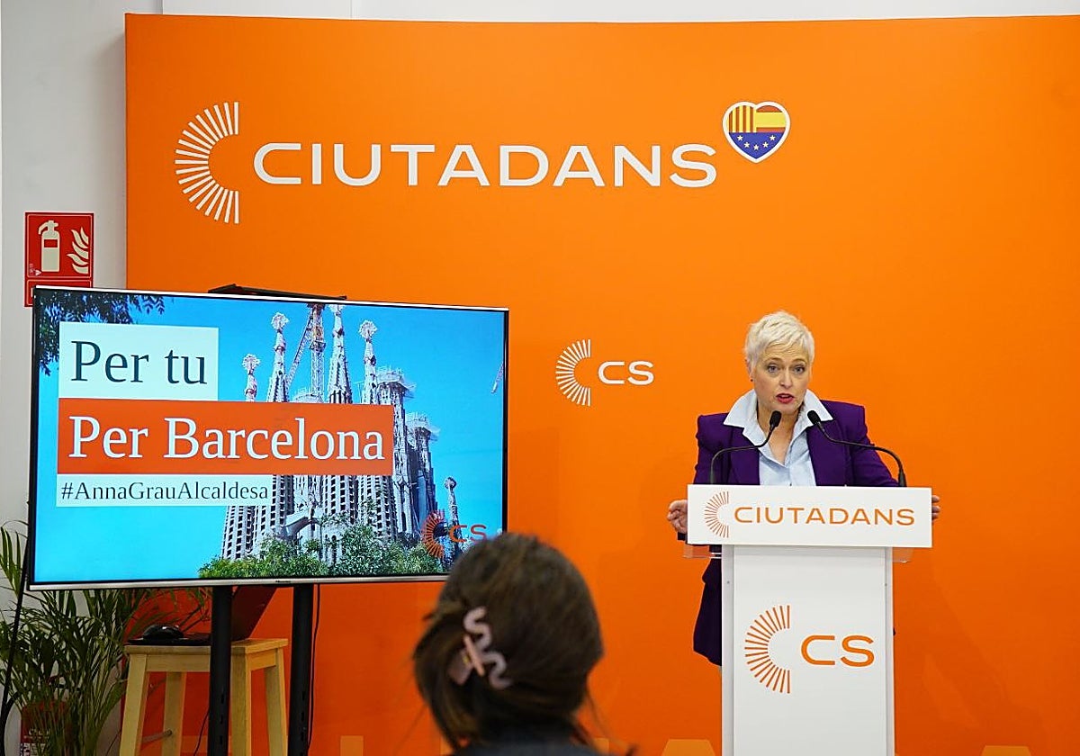 Anna durante las primarias de su partido