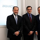 Abanca amplía su cobertura con la compra de Targobank España