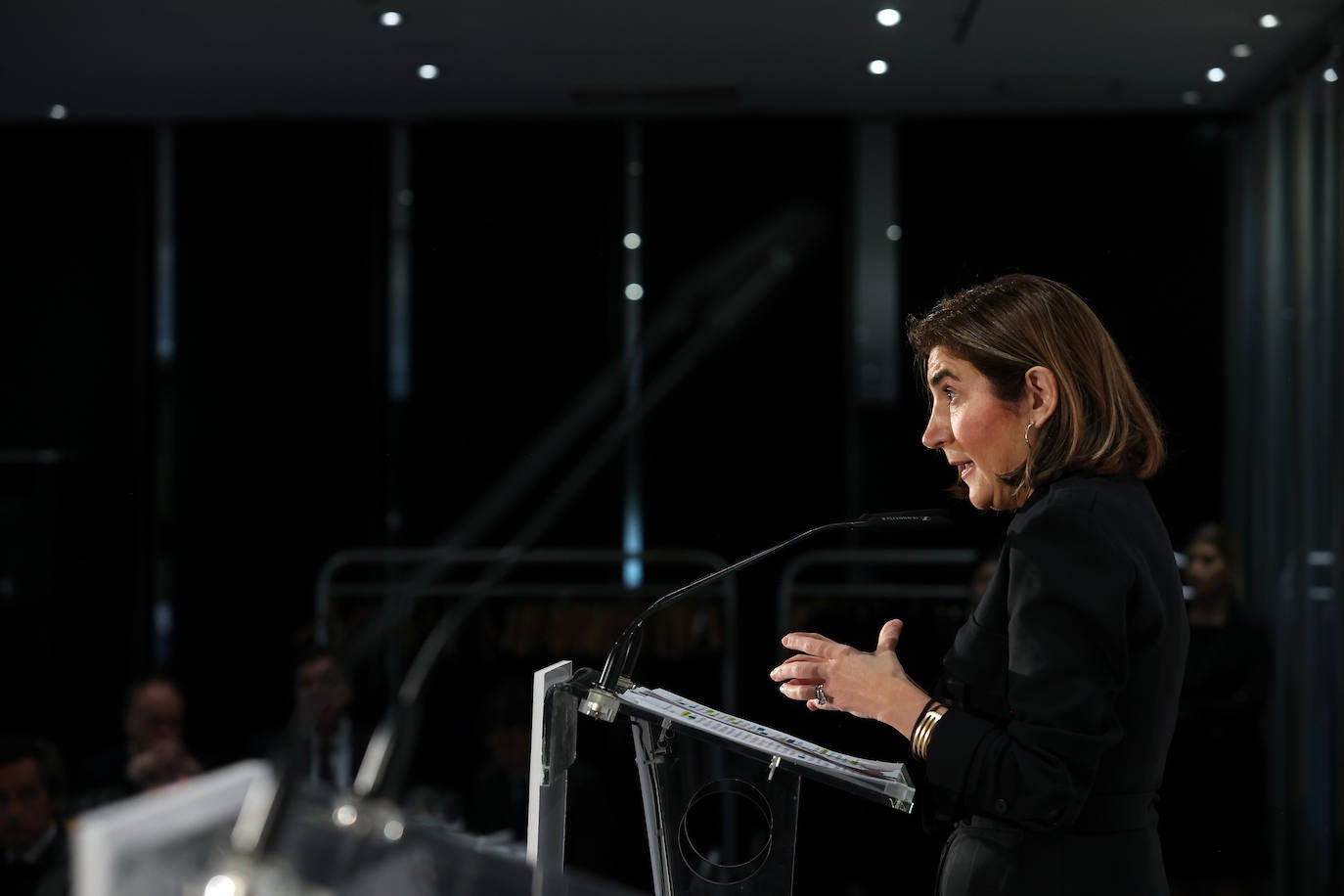 Las mejores imágenes de la conferencia de la consejera de Empleo de la Junta de Andalucía