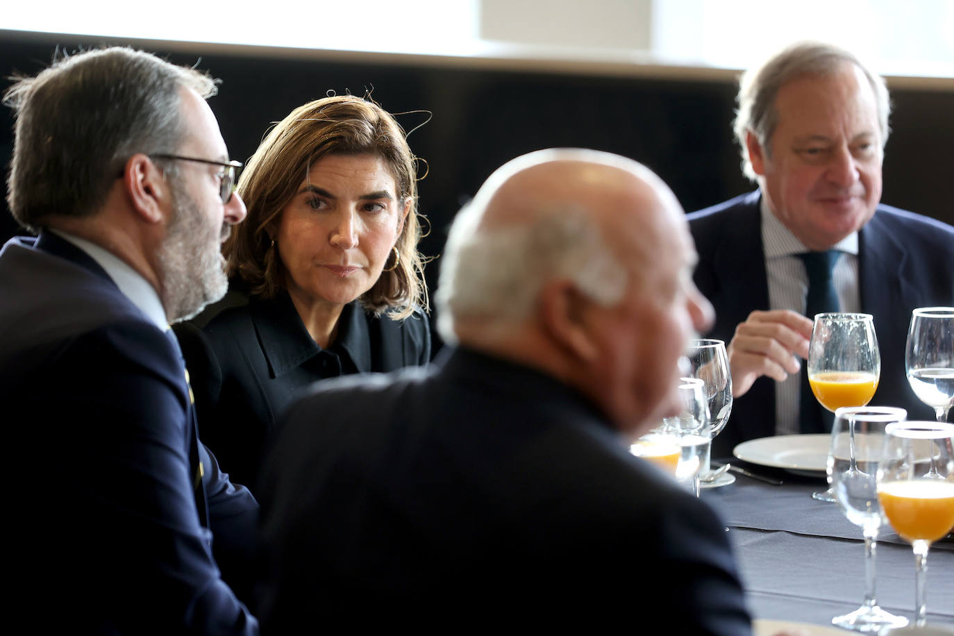 Las mejores imágenes de la conferencia de la consejera de Empleo de la Junta de Andalucía