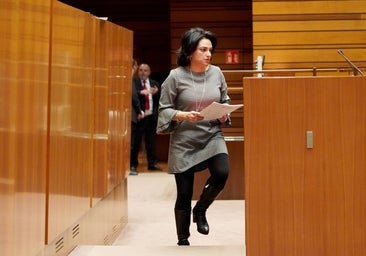 El PP admite «diferencias» con Vox sobre el diálogo social, pero el PSOE lo ve «rendido» a la «ultraderecha»