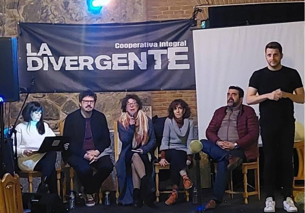 Un momento de la presentación del nuevo proyecto en La Divergente de Toledo