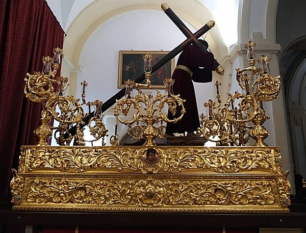 Andas cedidas por el Cautivo de Espejo