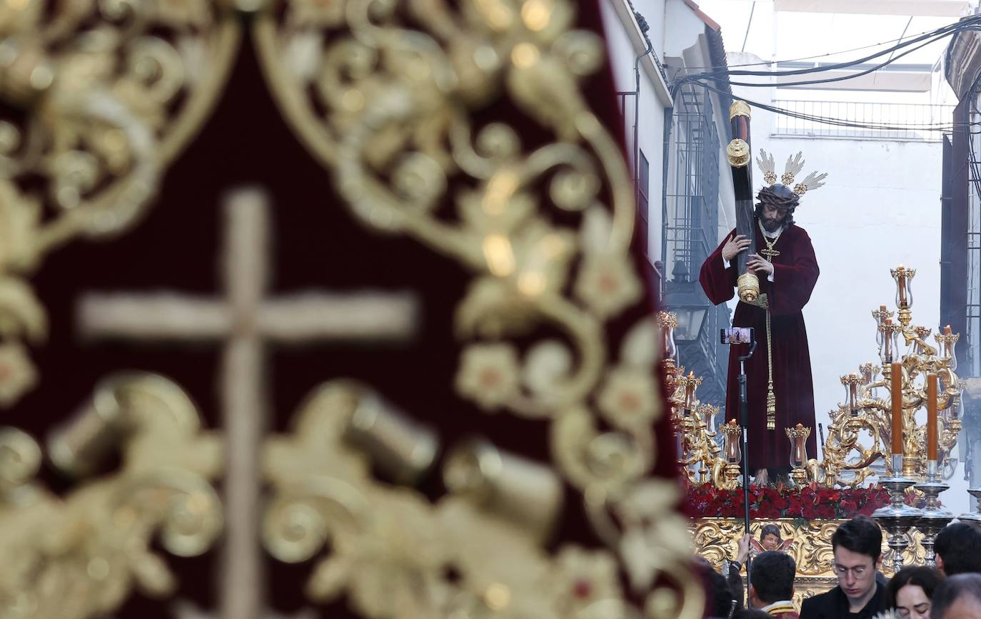 El elegante traslado del Señor del Buen Suceso a la Catedral de Córdoba, en imágenes