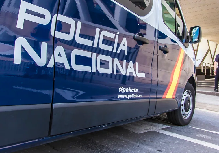 Detenidas dos alumnas de un instituto de Burgos que agredieron a una compañera en los aseos del centro