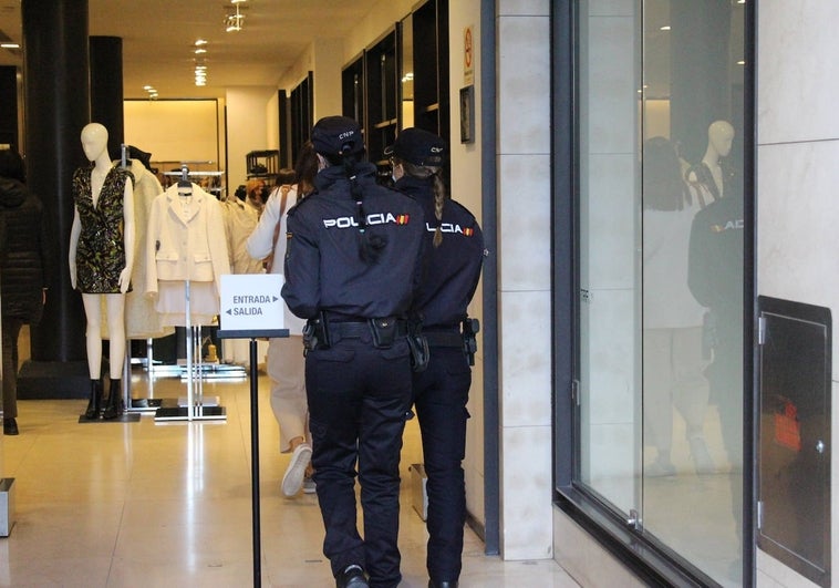 Prisión para un ladrón detenido más de cien veces por robar en comercios de Valencia