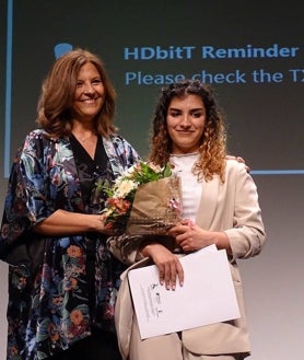 Imagen secundaria 2 - Tres momentos del emotivo acto celebrado este martes en el Centro Cívico 'Príncipe de Asturias' de Quintanar de la Orden 