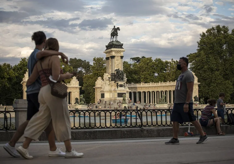 Madrid, la ciudad del cuarto de hora: 9 de cada 10 madrileños vive a pie de los servicios esenciales