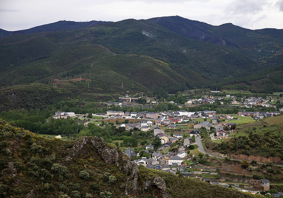 Puente de Domingo Flórez (León), uno de los municipios en los que el INE ha detectado incremento de electores «significativo y no justificado»