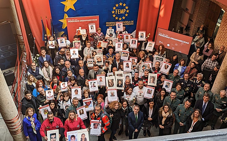 Imagen principal - El evento ha tenido lugar en la madrileña sede de la Federación Española de Municipios y Provincias (FEMP)