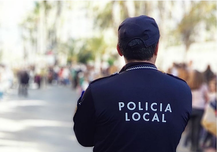 Detienen a una mujer por morder y amenazar con un cuchillo al hombre que la acogía en su casa de Elche