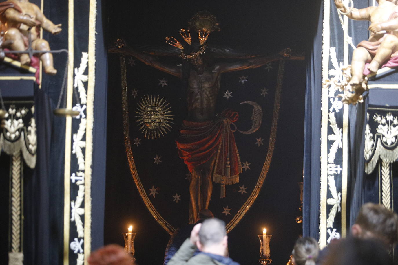 Las veneraciones del primer viernes de marzo en Córdoba, en imágenes