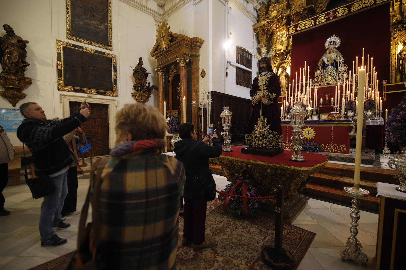 Las veneraciones del primer viernes de marzo en Córdoba, en imágenes